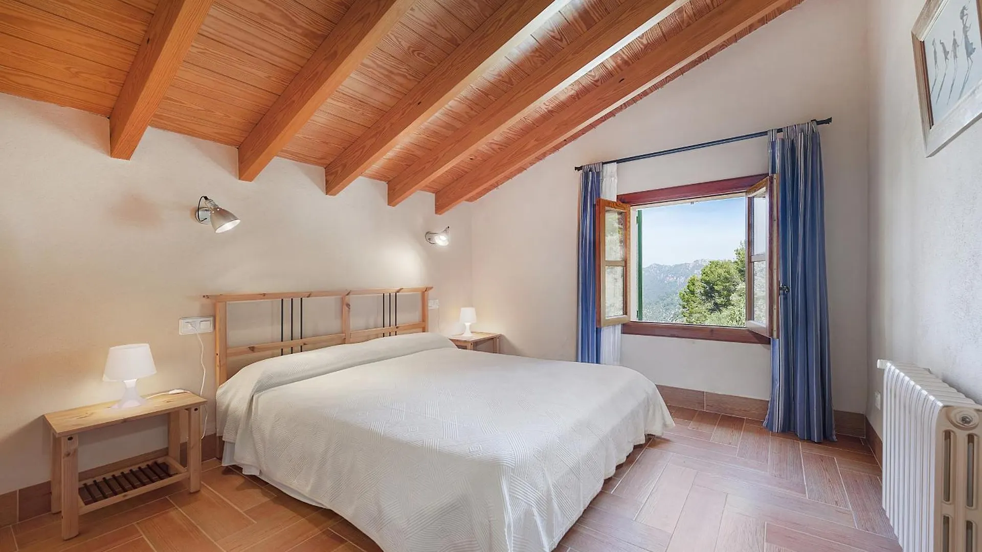 סלבה Villa Es Barracar